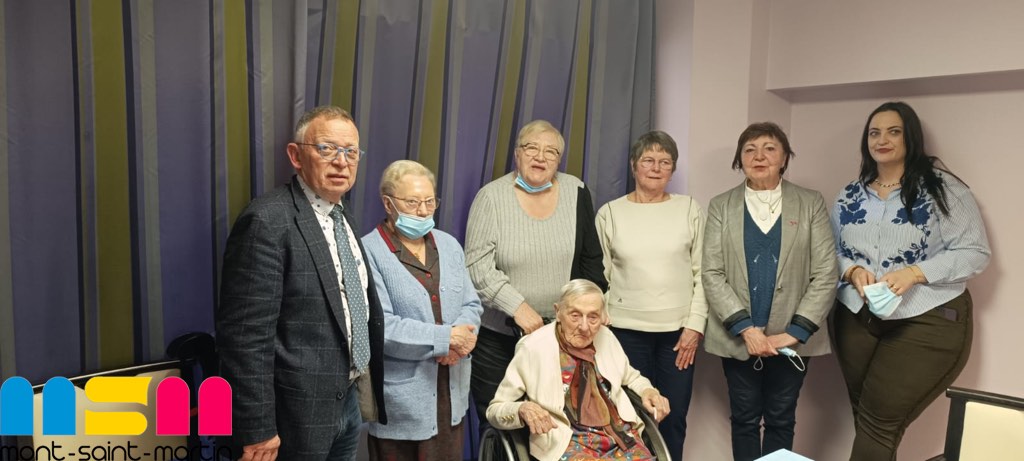 Mme Carbillet célèbre son centenaire